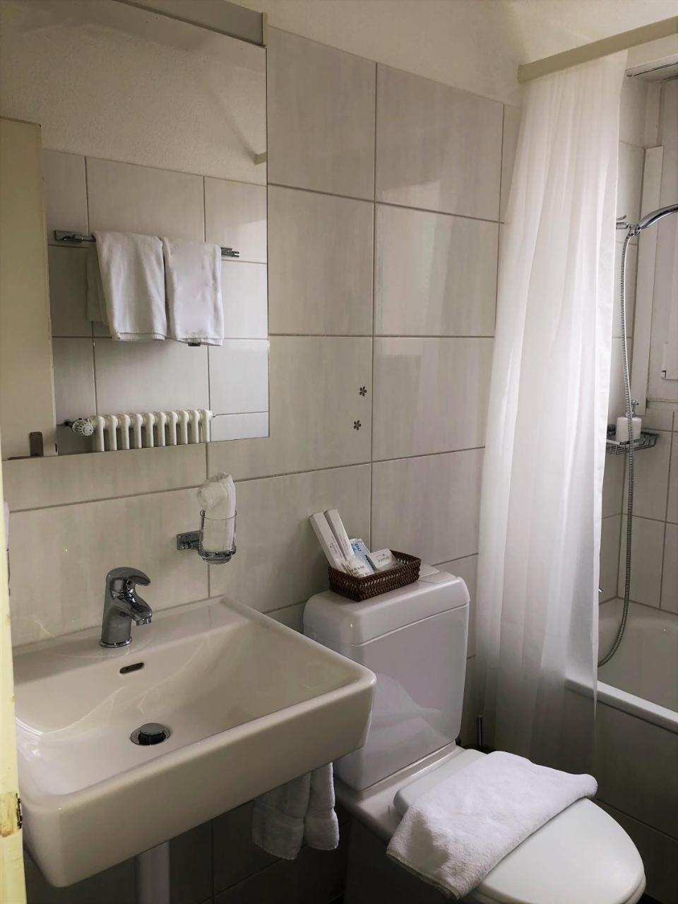 City Hotel וטינגן מראה חיצוני תמונה